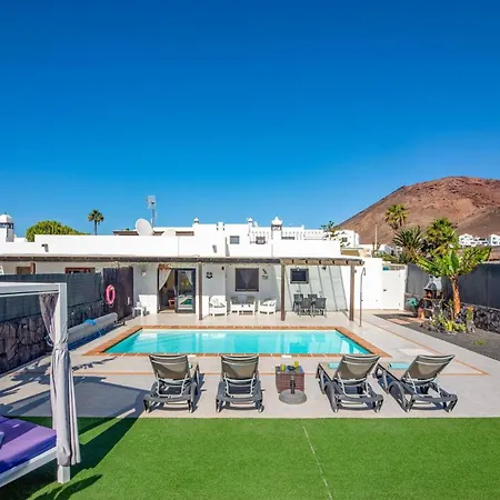 Burgado By 플라야블랑카